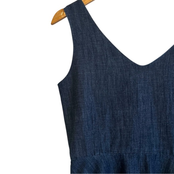 Vineyard Vines Denim Dress Women’s Size 2 V-Neck Sleeveless Pockets Fit-N-Flare - Picture 11 of 16